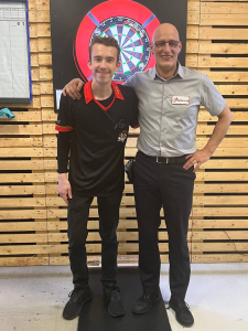 Advent Open 2022 - Lucky Loser (v . l. n. r.): Lars Graber (Finalist) und Marcel Walpen (Sieger)